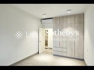 Mid Levels Central - Clovelly Court 06