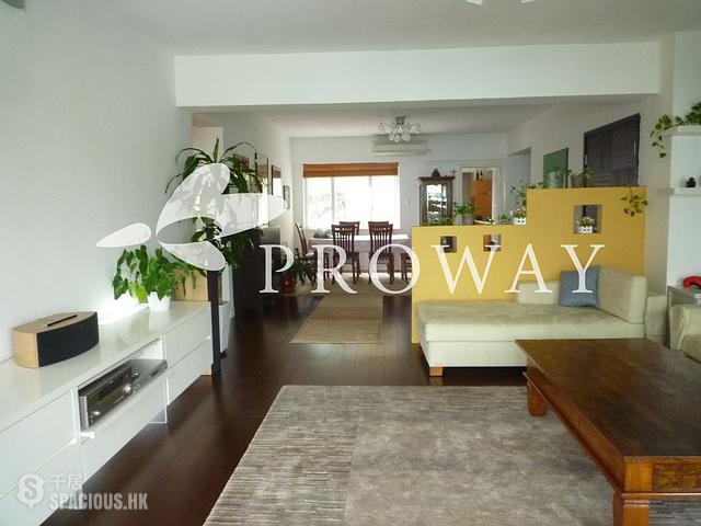 Pok Fu Lam - Baguio Villa Block 30 01