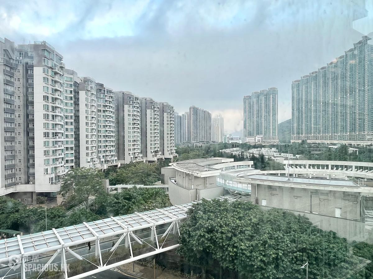 Tung Chung - Seaview Crescent Block 5 01