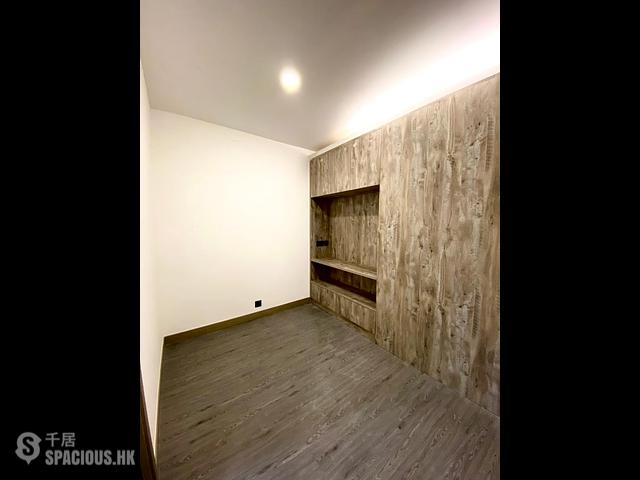 Sai Ying Pun - 33-33A, Pok Fu Lam Road 01