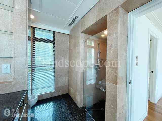 Mid Levels Central - The Harbourview 04