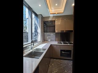 Gold Coast / So Kwun Wat - Emerald Bay Phase 1 Block 1A 06