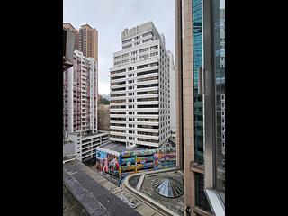 Causeway Bay - Po Wing Building Block 108-120 Percival Street 07