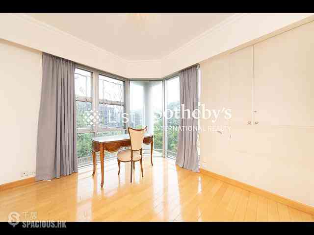 Shouson Hill - The Hazelton 22