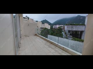 Chung Hom Kok - Magnolia (The Crown Villas) 05