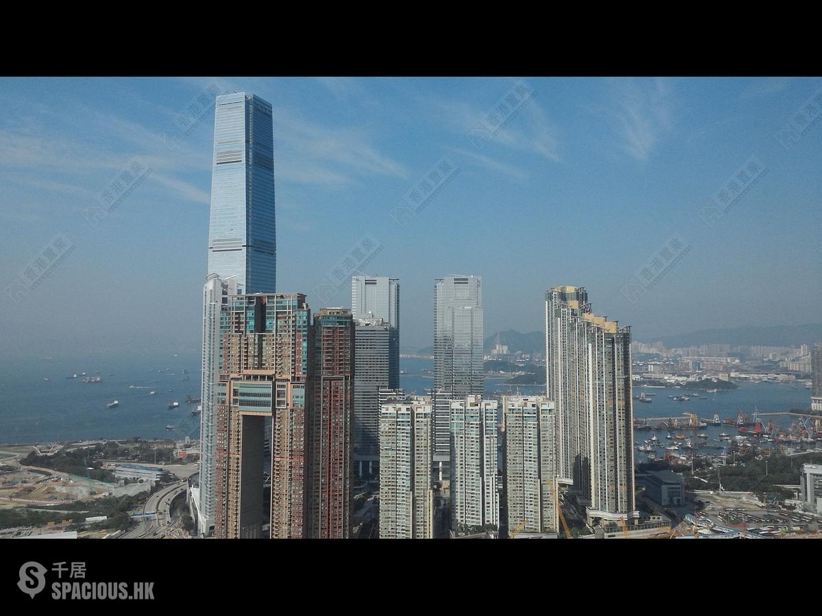 West Kowloon - The Arch Moon Tower (Block 2A) 01