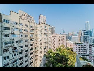Mid Levels Central - Best View Court Block 66, Macdonnell Road 10
