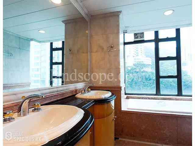 Mid Levels Central - Fairlane Tower 05