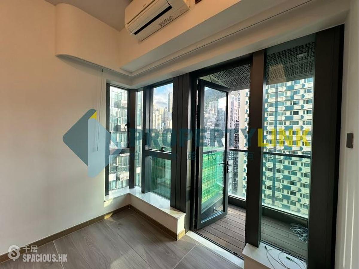 Sai Ying Pun - One・Artlane 01