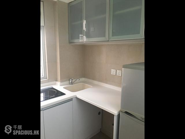 Sai Ying Pun - 18-20, Eastern Street 01