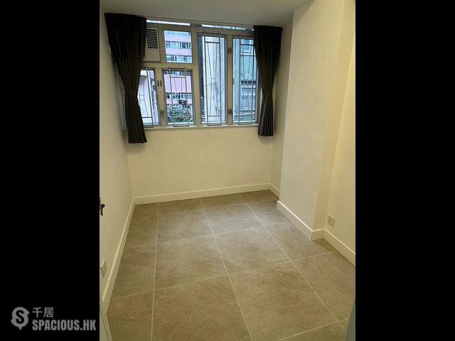 Sai Ying Pun - 22-24, Eastern Street 01