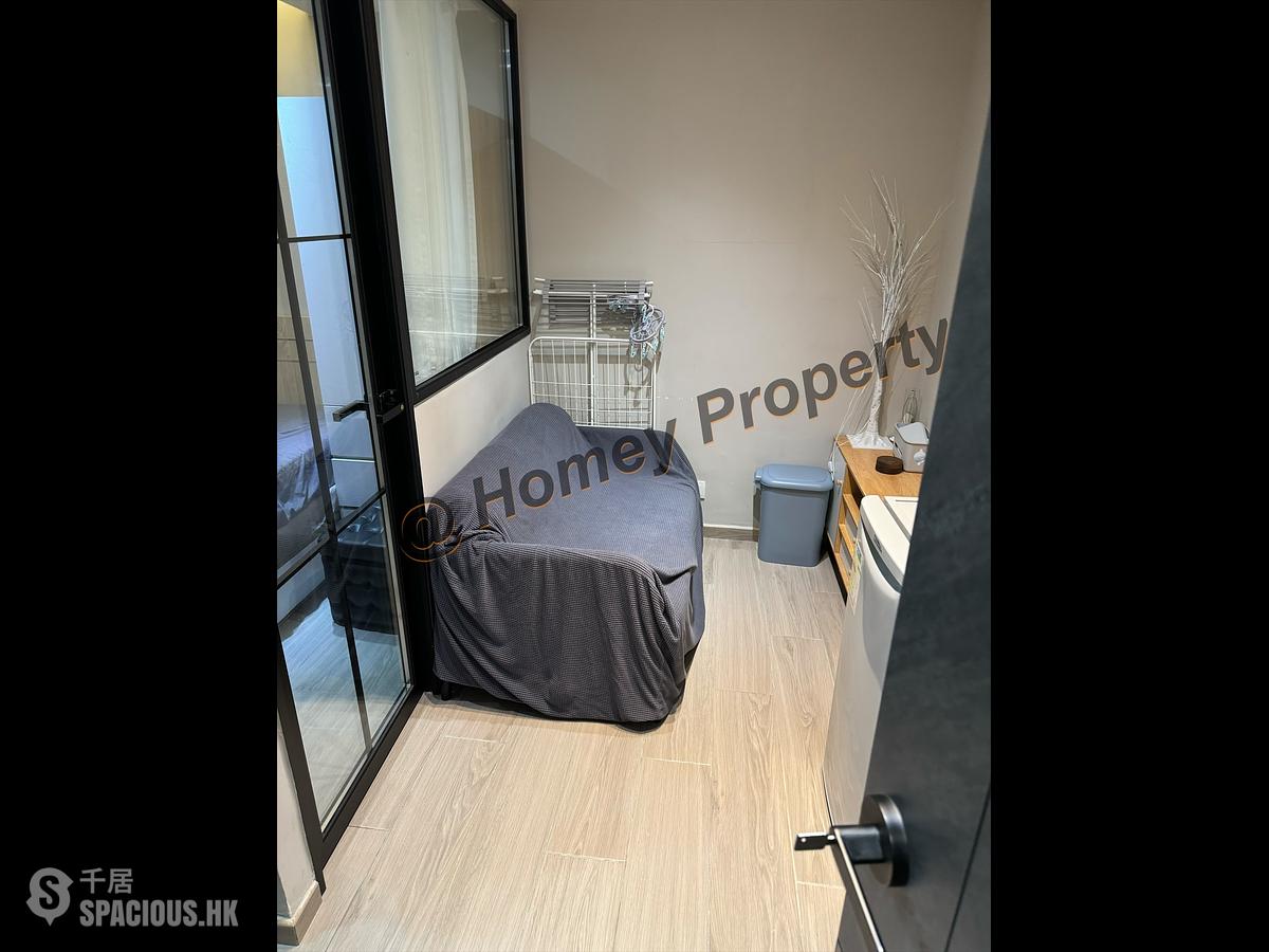 Tsim Sha Tsui - Tsim Sha Tsui Mansion Block B 01