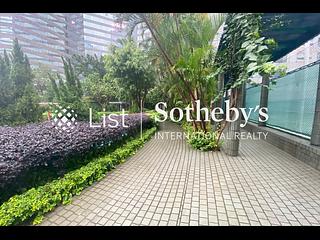 Wan Chai - Convention Plaza Apartments 13