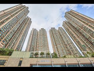 Siu Sai Wan - Island Resort Block 3 09