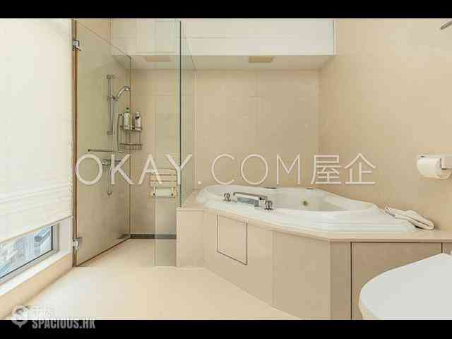 Repulse Bay - Grosvenor Place 13