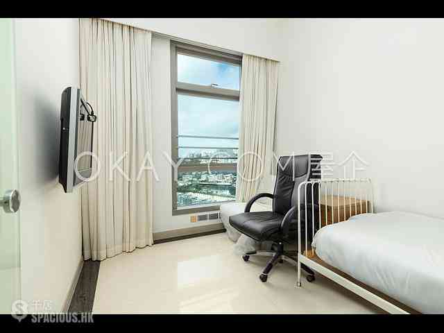 Repulse Bay - Grosvenor Place 17