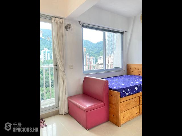 Wan Chai - Wing Shing Building 01