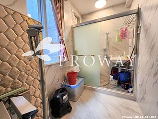 Causeway Bay - Phoenix Apartments 12