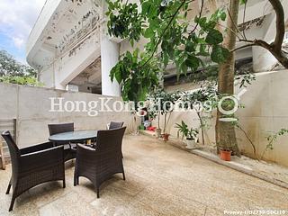 Chung Hom Kok - Cypresswaver Villas 02