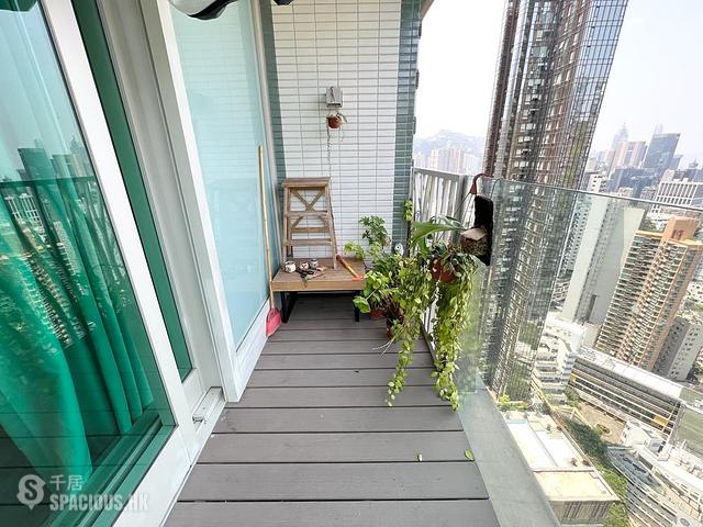 Tai Hang - Swiss Towers Block 3 (Block EF) 01
