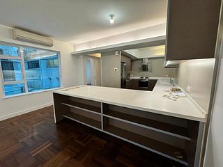 Mid Levels Central - Kam Yuen Mansion 06