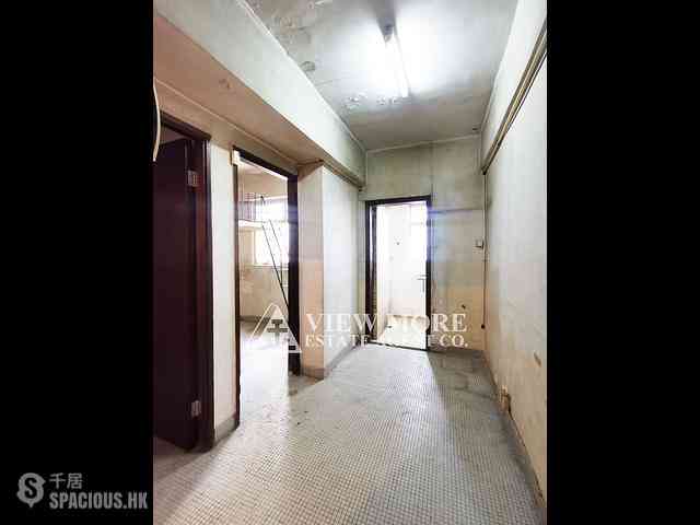 Happy Valley - 4-6, Cheong Ming Street 01