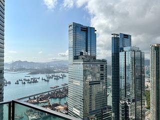 West Kowloon - The Harbourside 03