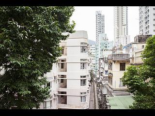 Kennedy Town - Chin Hom Court 07