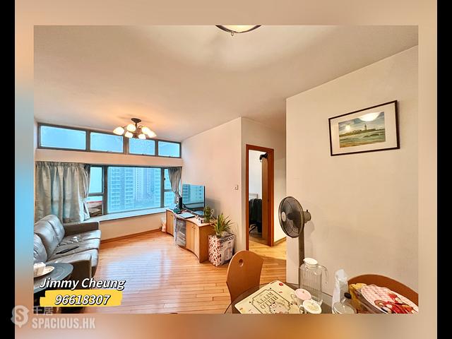 Tung Chung - Tung Chung Crescent Phase 1 Block 2 01