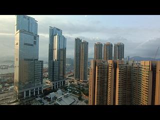 West Kowloon - The Arch Sky Tower (Block 1) 15