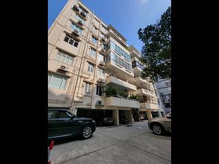 Mid Levels Central - Kam Fai Mansion 15