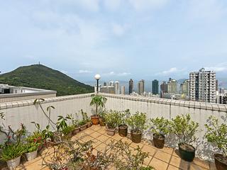 Pok Fu Lam - La Clare Mansion 04