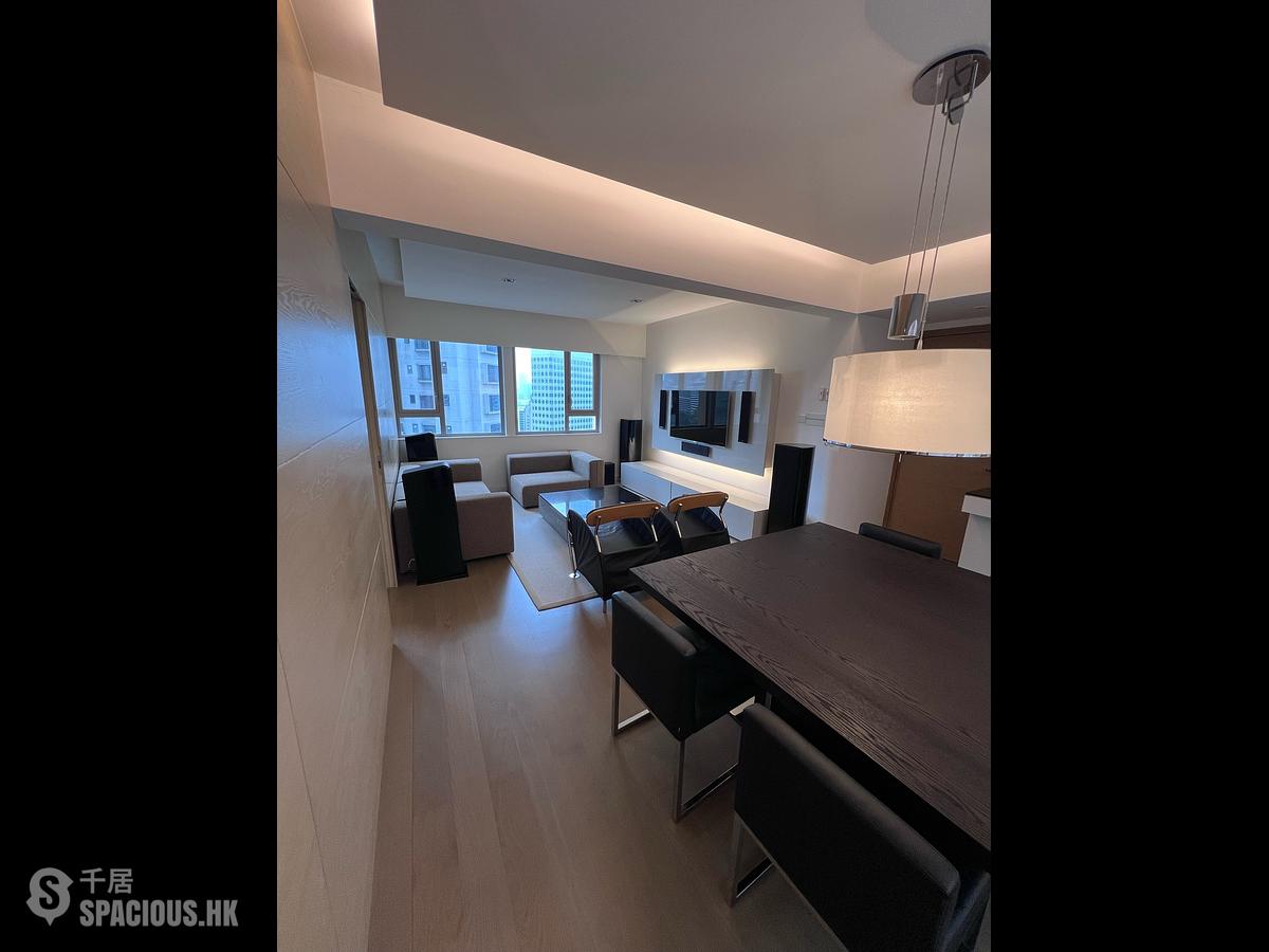 Mid Levels Central - Chenyu Court 01
