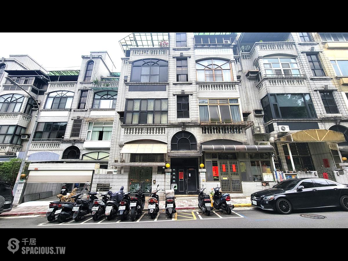 Neihu - XXX Lane 113, Donghu Road, Neihu, Taipei 01