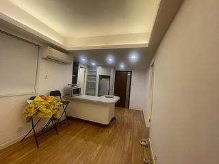 Causeway Bay - Lai Yuen Apartments 05