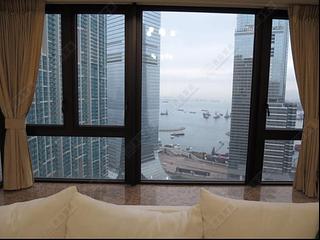 West Kowloon - The Arch Star Tower (Block 2) 02