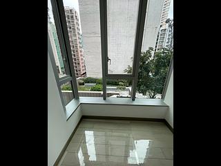 Tai Kok Tsui - L・Living 23 06