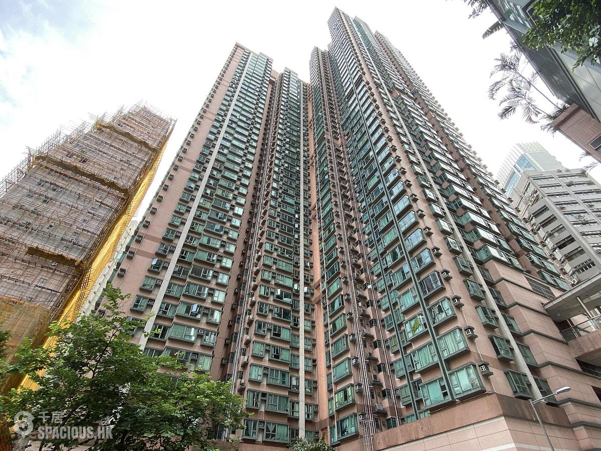 Sheung Wan - Queen's Terrace Block 1 01