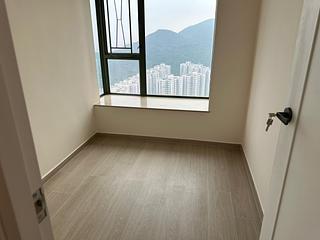 Siu Sai Wan - Island Resort Block 5 04