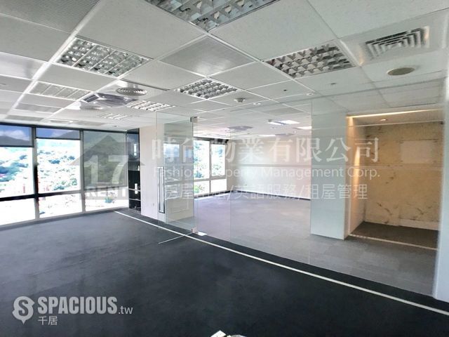 Xinyi - No. XXX, Songde Road, Xinyi District, Taipei City, Taiwan 110 01