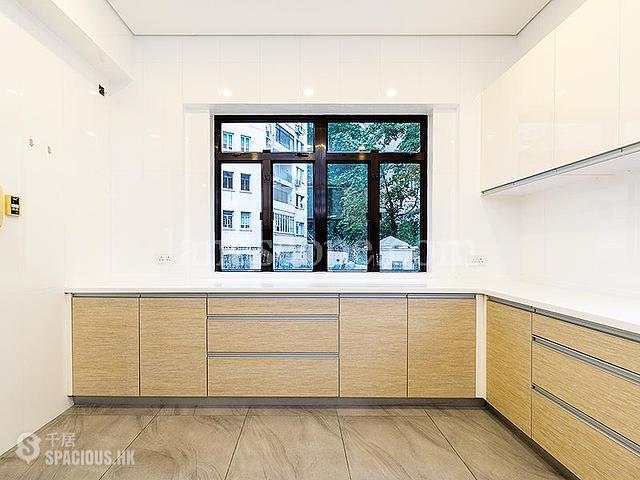 Mid Levels Central - Kennedy Apartment 13