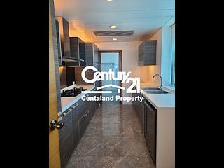 Mid Levels Central - The Harbourview 03