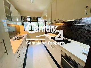 Mid Levels Central - Clovelly Court 02