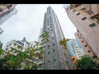 Wan Chai - Hoover Towers Block 1 13