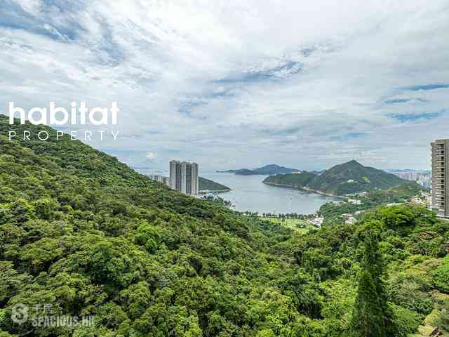 Repulse Bay - Sea Cliff Mansions 01