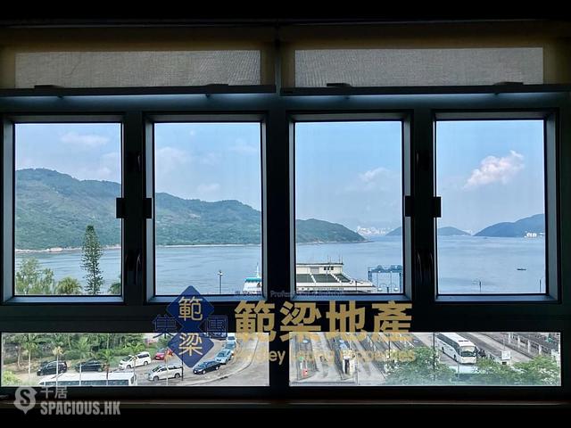 Mui Wo - SILVER CENTRE BUILDING 01