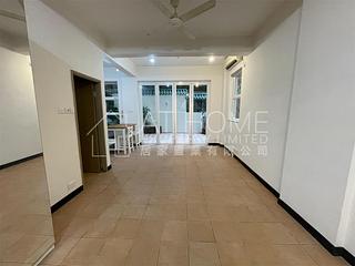 Kennedy Town - 19-21, Sands Street 06