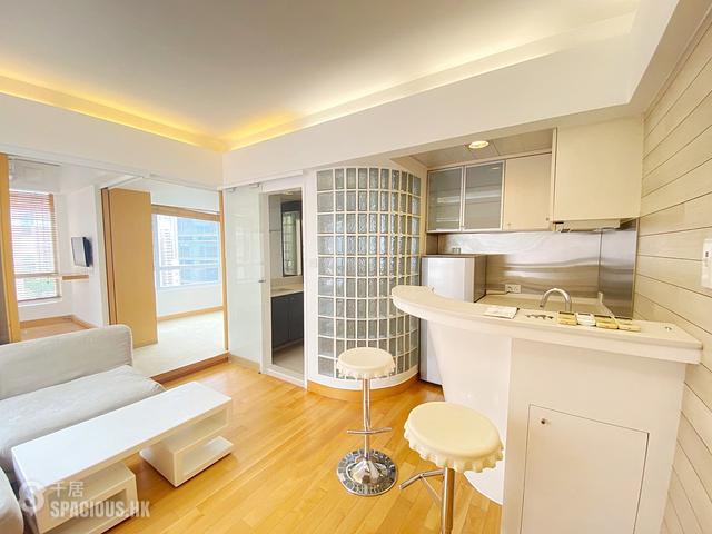 Sheung Wan - Carbo Mansion 01