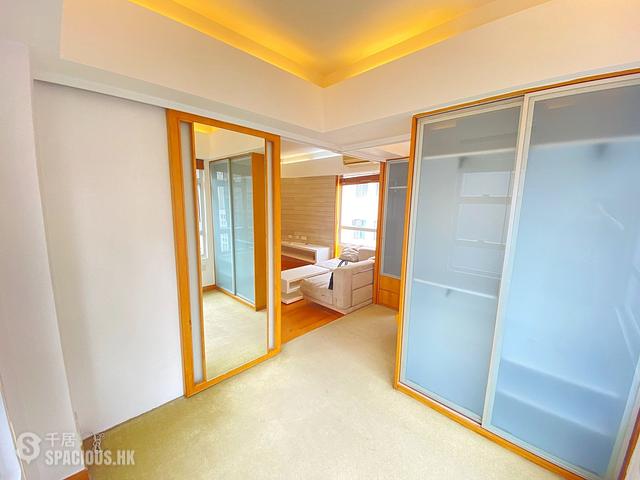 Sheung Wan - Carbo Mansion 01