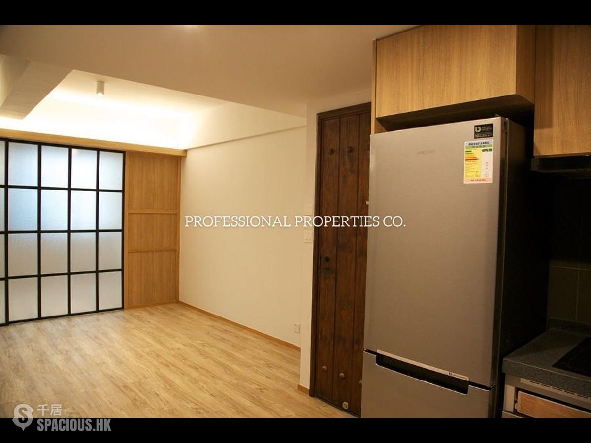 Sheung Wan - 256-258, Hollywood Road 01